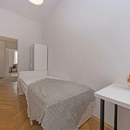 3citygo - Pokoje Swietojanska Hostel Gdynia
